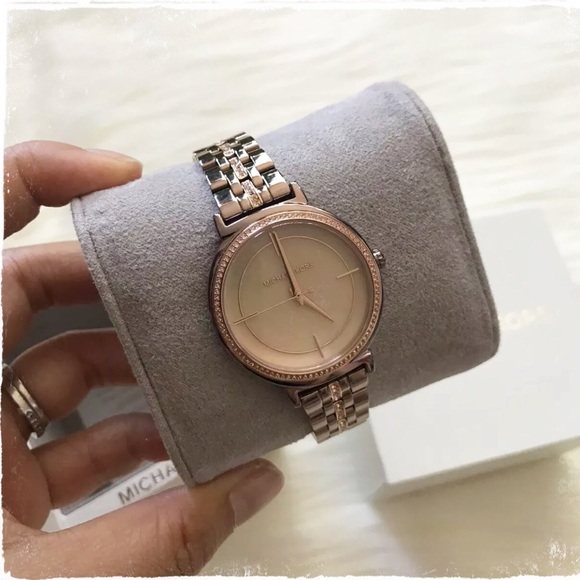 Michael Kors Accessories - NEW Michael Kors Cinthia Sable Rose Gold Watch